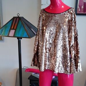BOLD elements Glittering Gold Sequin Top